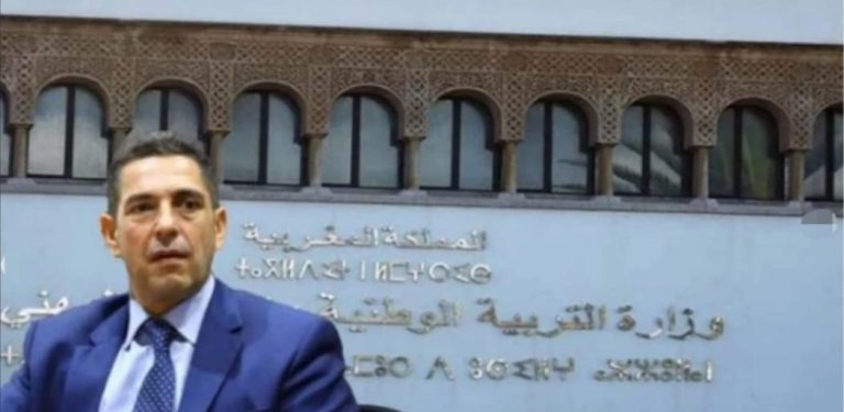 وزارة أمزازي و التهرب من المسؤولية في زمن كورونا