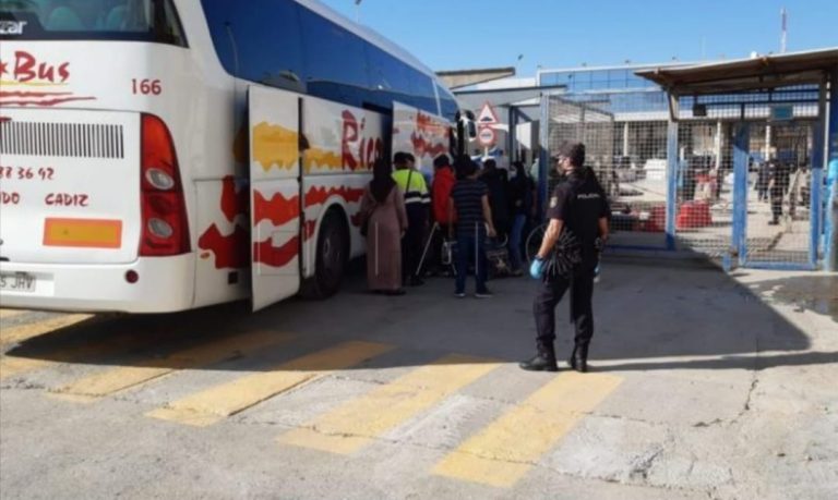 انطلاق عملية إعادة مغاربة عالقين في مليلية المحتلة