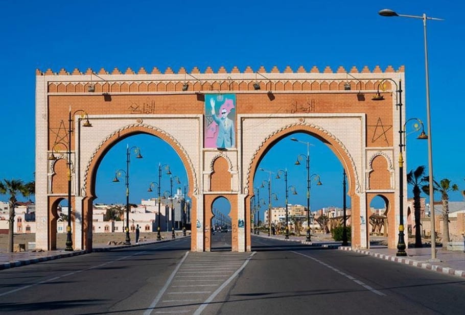 الداخلة مركز رائد يوحد المغرب مع بقية القارة الإفريقية
